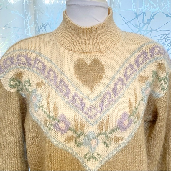Vintage studio Michelle Stuart Brown cream heart flower turtleneck knit sweater - Picture 2 of 8